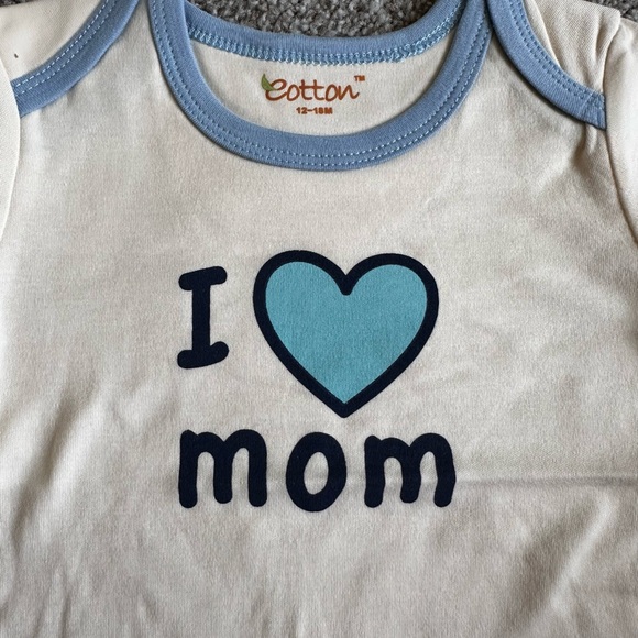NWT, 2 baby boy onsies,12-18 months - Picture 8 of 8